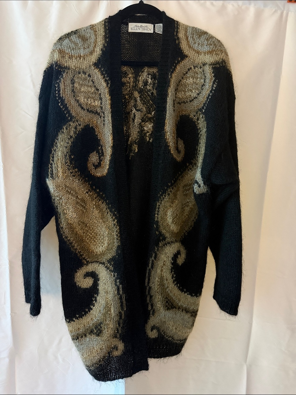 Vintage Ellen Tracy Black & Taupe Paisley w/Gold Metallic Open Cardigan Sweater